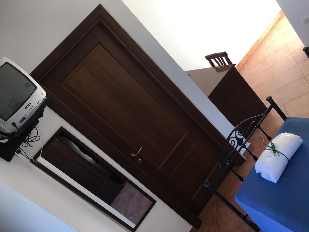 Bed Sandalia Badesi Exterior foto