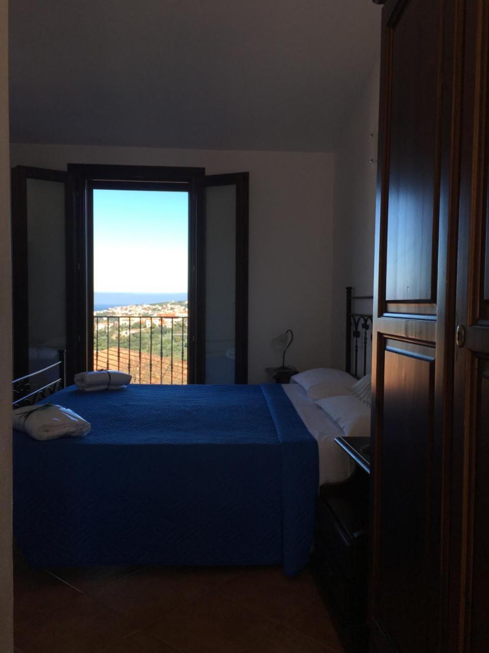 Bed Sandalia Badesi Exterior foto